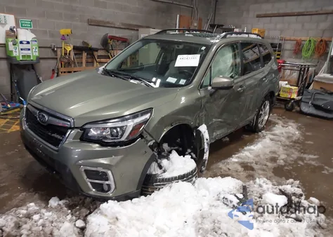 2019 Subaru Forester Limited from USA, damaged, VIN JF2SKAUC2KH459906